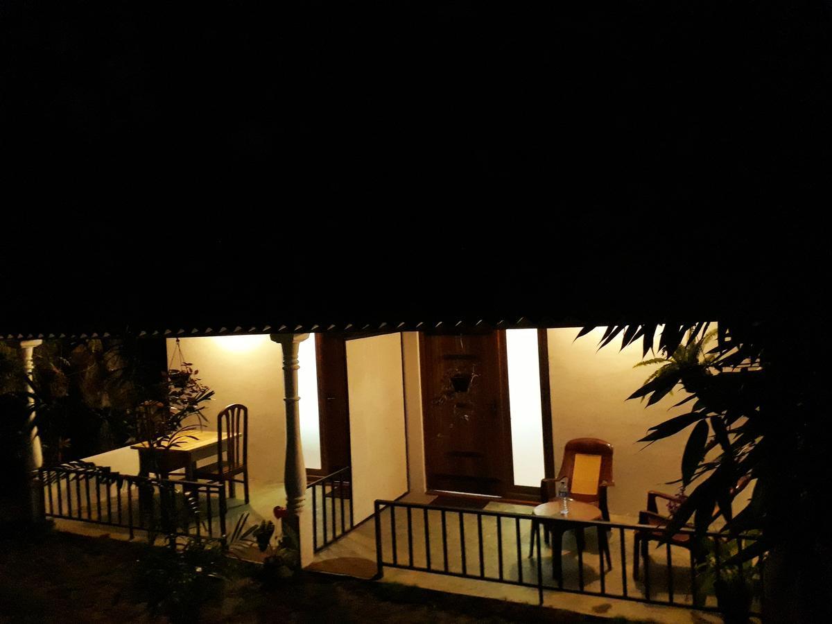 Akila Holiday Resort ハバラナ エクステリア 写真