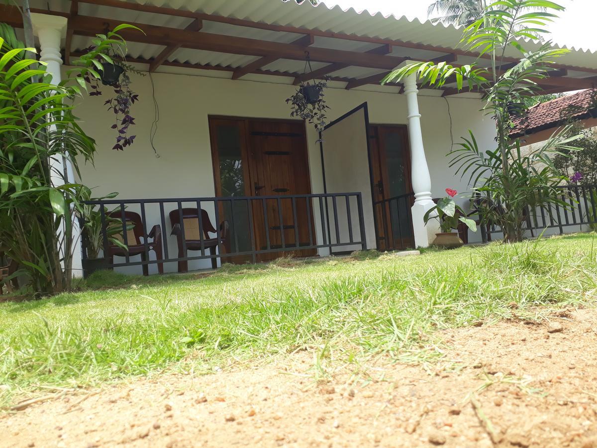 Akila Holiday Resort ハバラナ エクステリア 写真